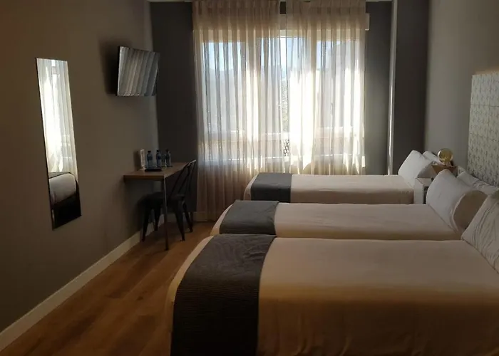 Rener Campones 3* Gijón